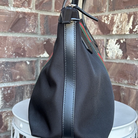 SOLD Gucci Web Duffle Bag Techno Canvas Medium - Picture 7 of 9